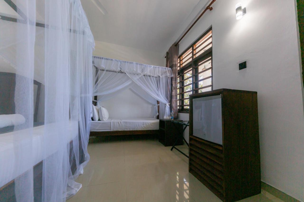 Hotel Happy Bay Weligama Zewnętrze zdjęcie