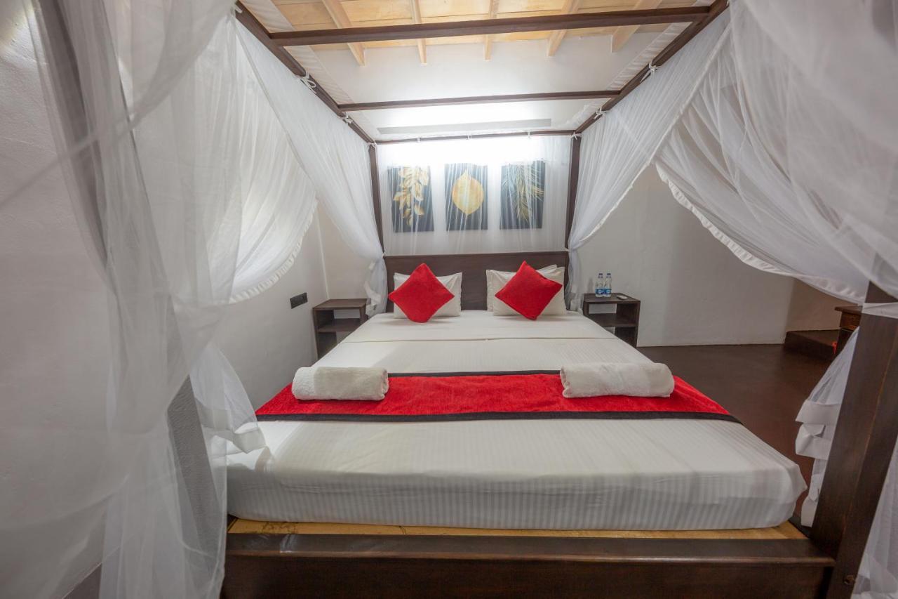 Hotel Happy Bay Weligama Zewnętrze zdjęcie