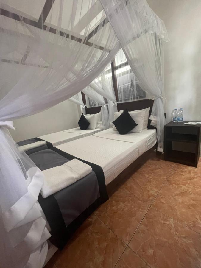 Hotel Happy Bay Weligama Zewnętrze zdjęcie
