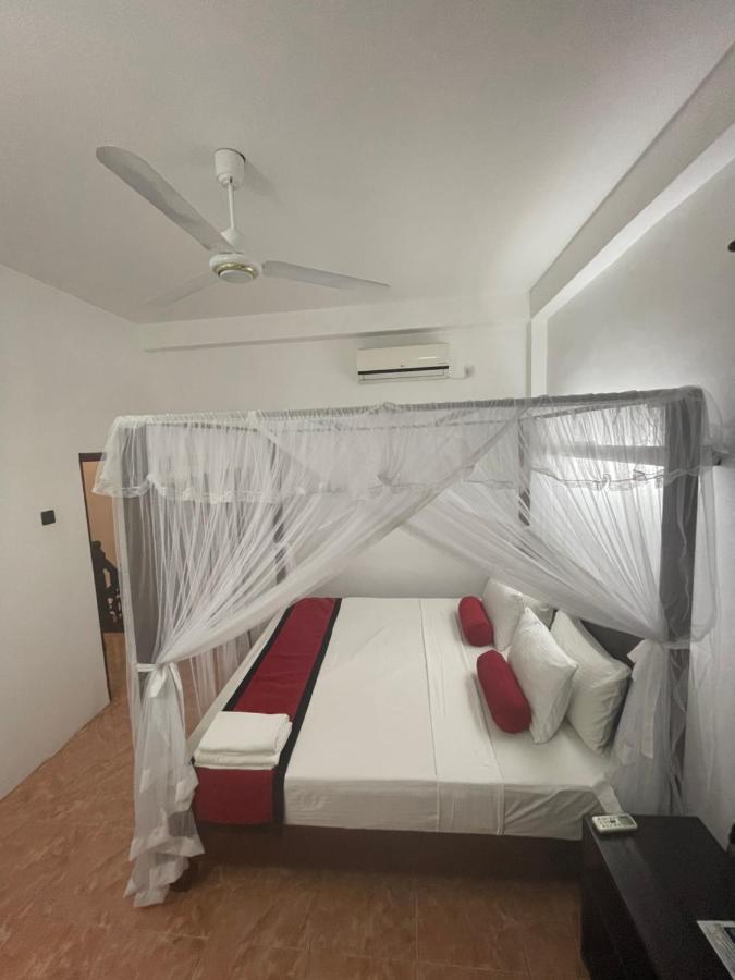 Hotel Happy Bay Weligama Zewnętrze zdjęcie