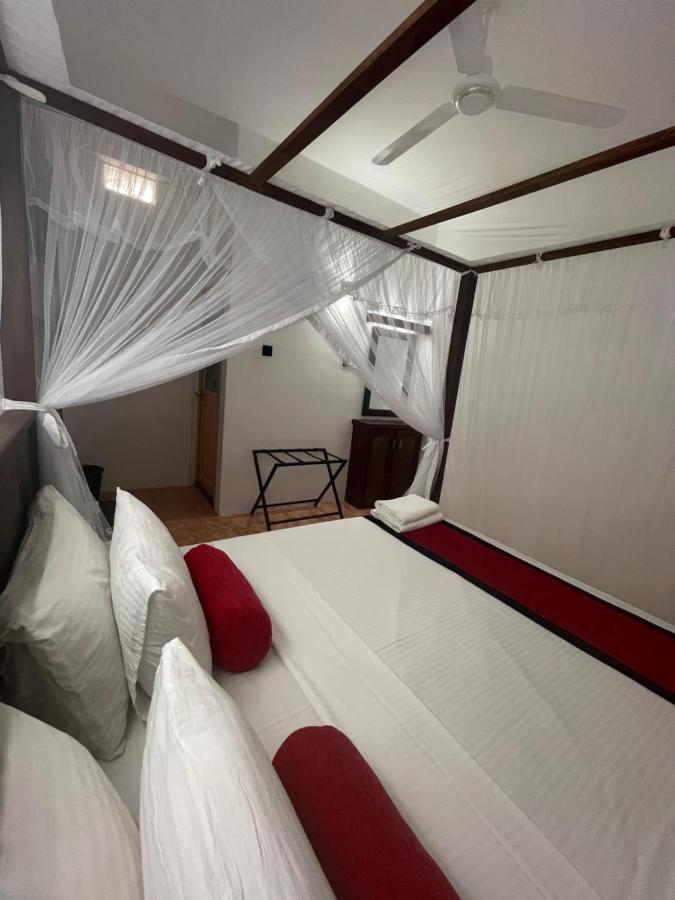 Hotel Happy Bay Weligama Zewnętrze zdjęcie