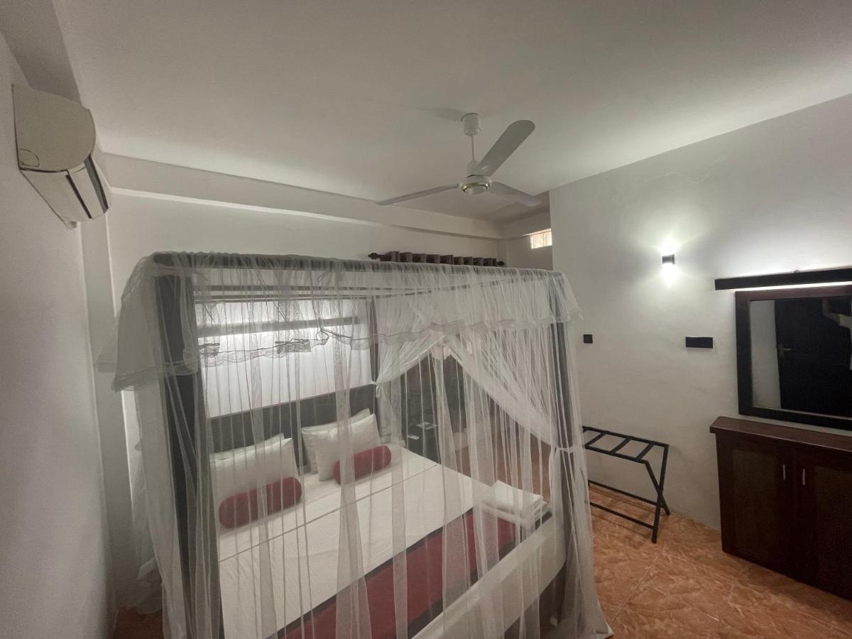 Hotel Happy Bay Weligama Zewnętrze zdjęcie