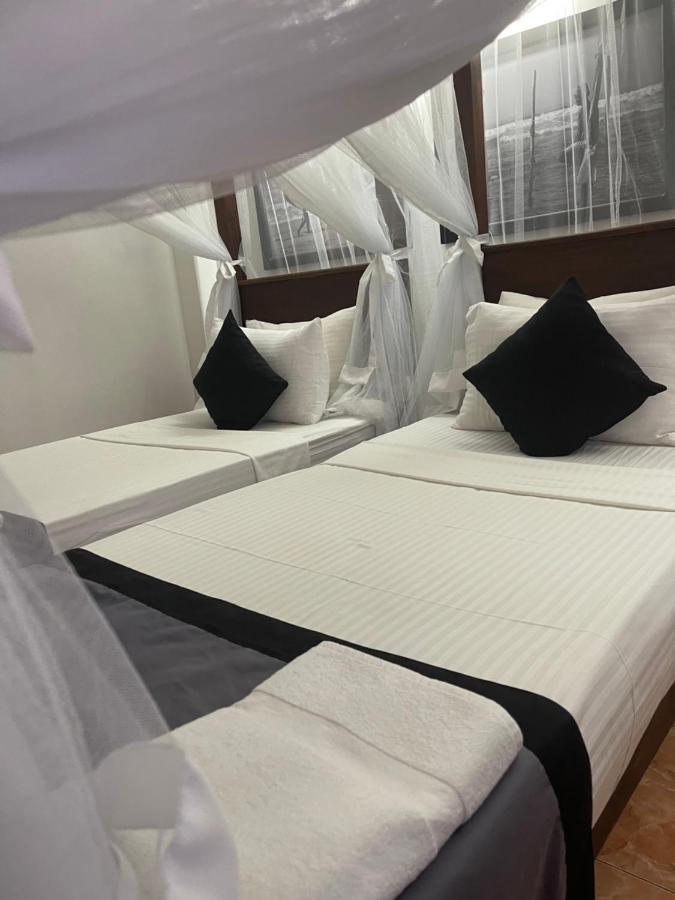 Hotel Happy Bay Weligama Zewnętrze zdjęcie